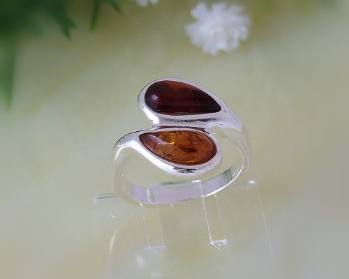 Bernsteinschmuck - Bernsteinring  Silber-925  (CZ48)