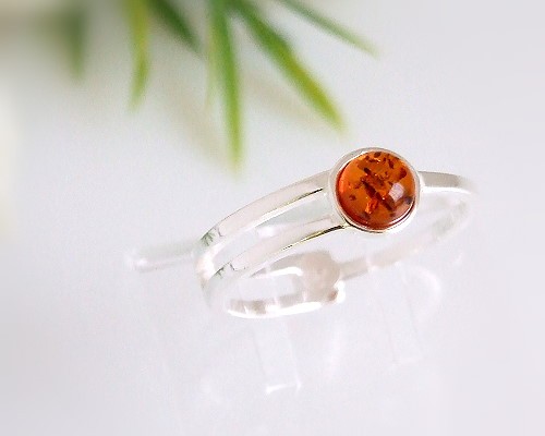 Bernsteinschmuck - Bernstein-Ring  Silber-925  (CZ53)