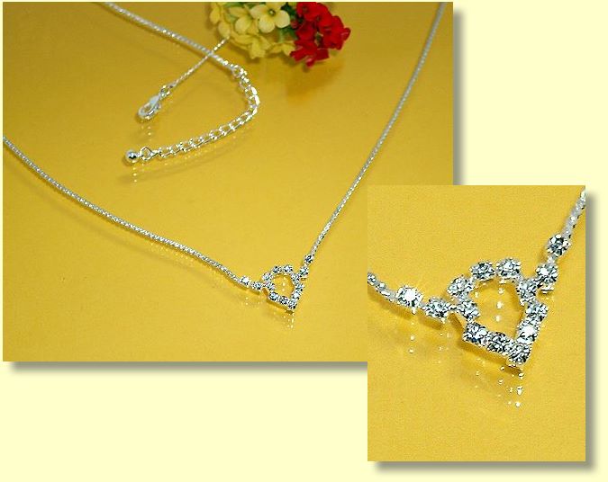 Modeschmuck - Modisches Collier (F032) Modeschmuck - Modisches Collier (F032)