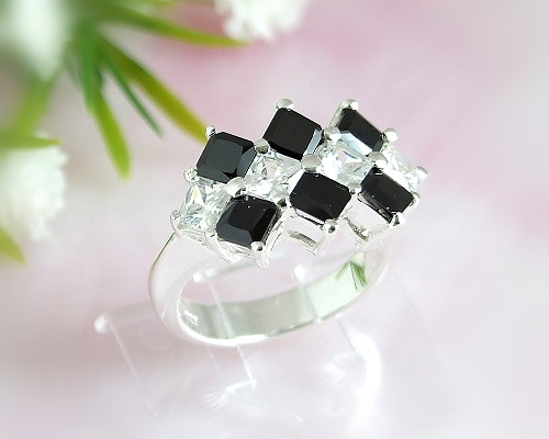 Silberschmuck - Damenring  Silber-925  (SS74)