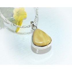 Bernsteinschmuck - Bernstein-Anhänger  Silber-925  (AM203)